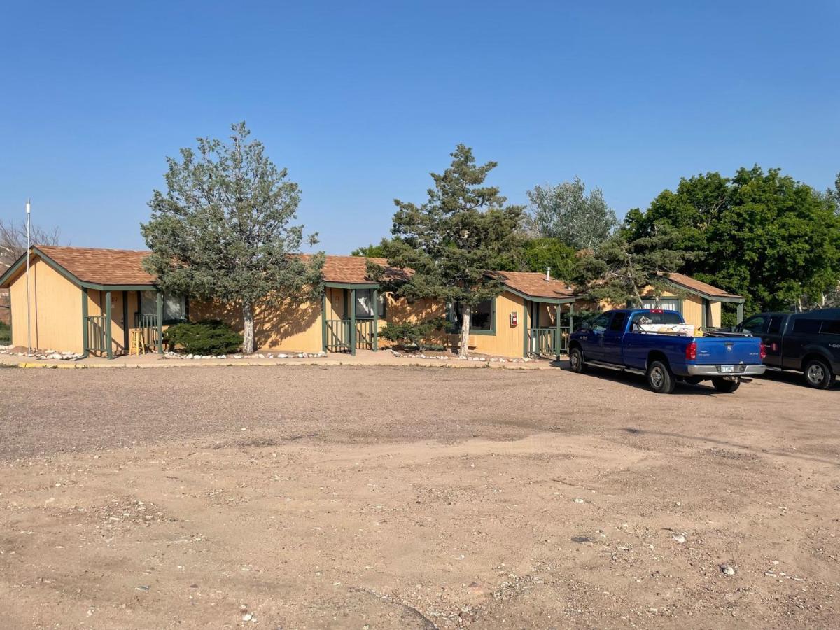 Round-Up Motel Cheyenne Exterior photo